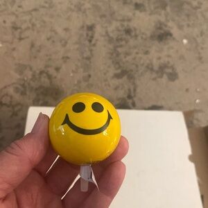 Nora Fleming mini All Smiles